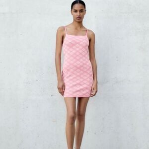 ZARA DIAMOND PATTERN KNIT DRESS PINK‎ New With Tags